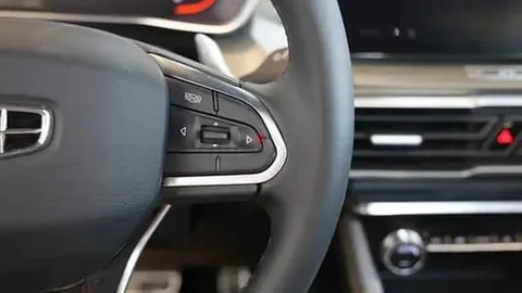 Discover undefined undefined Exterior Interior Images.Find all aspects and details of cars.