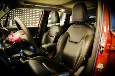 Discover undefined undefined Exterior Interior Images.Find all aspects and details of cars.