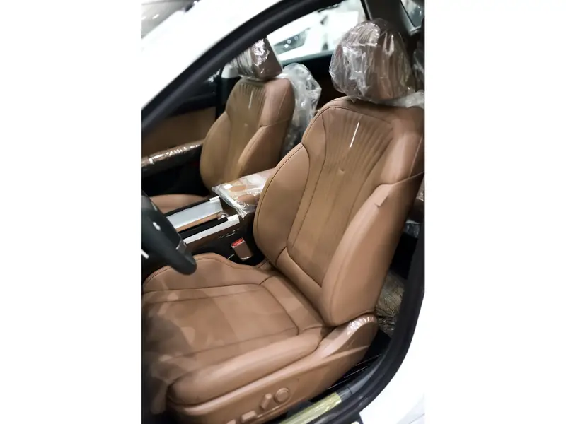 Hyundai Azera 2025