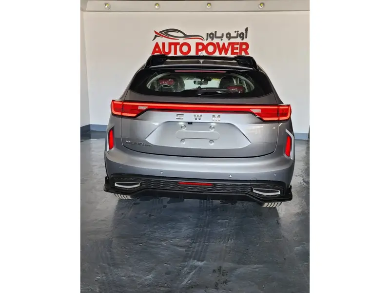 Discover undefined undefined Exterior Interior Images.Find all aspects and details of cars.