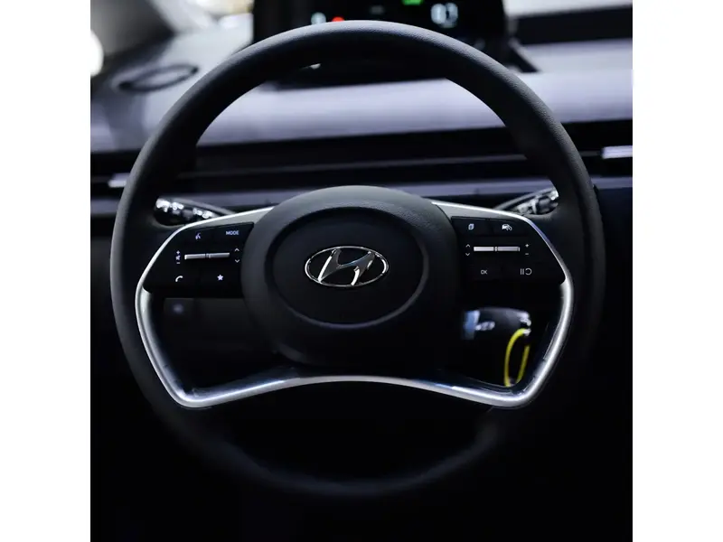Hyundai Staria 2025