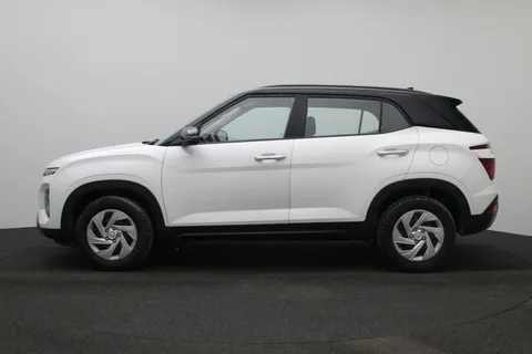 Discover undefined undefined Exterior Interior Images.Find all aspects and details of cars.