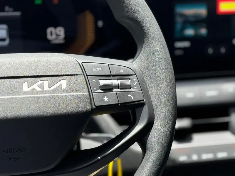 KIA K4 2025