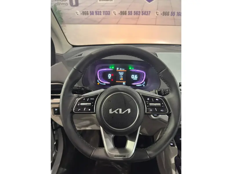 KIA Carens 2025