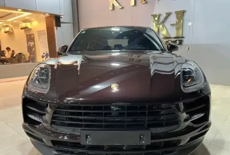 porsche macan image Porsche Macan 2020