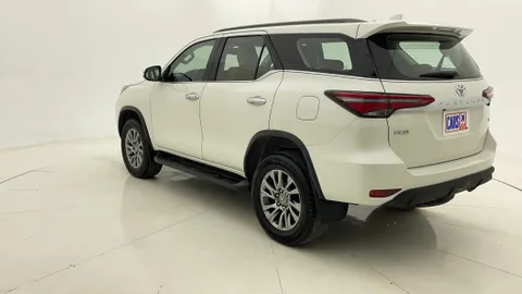 Toyota Fortuner 2022