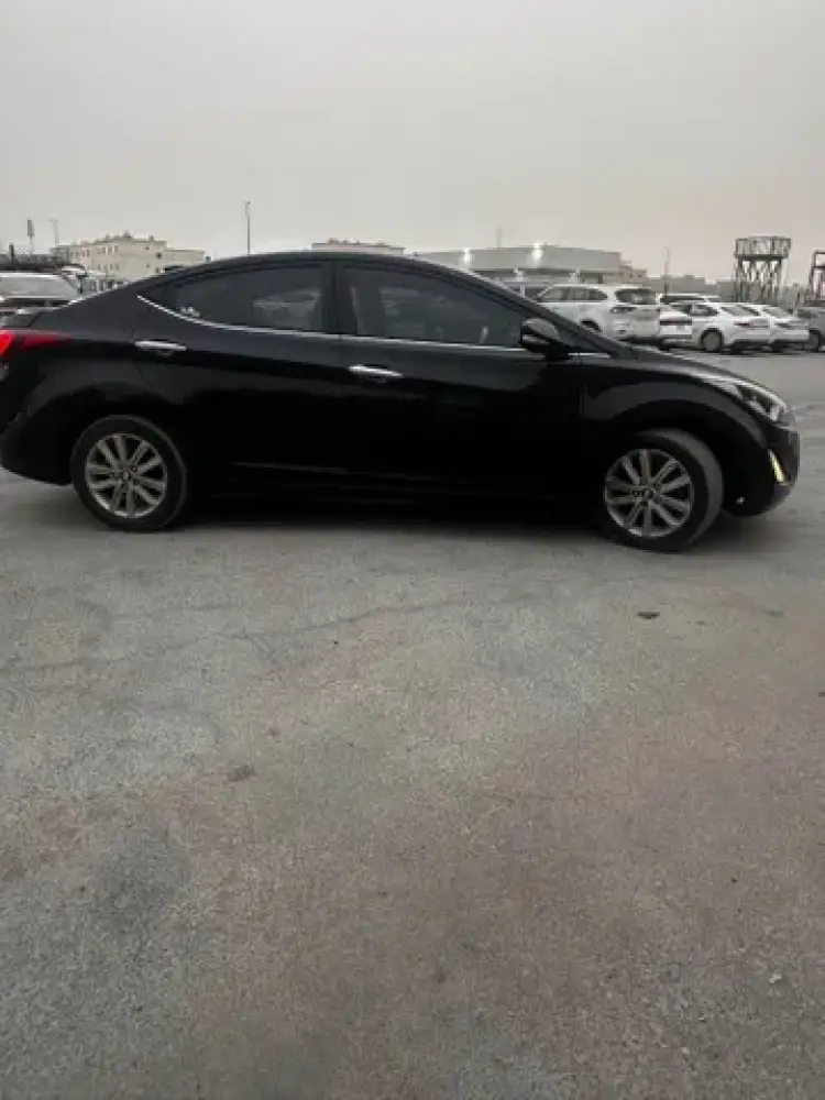 hyundai hyundai-elantra image Hyundai Elantra 2014