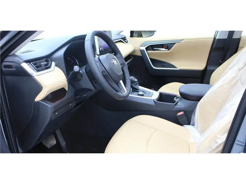 Toyota RAV4 2025