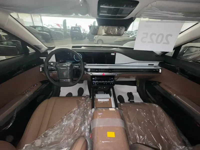 Hyundai Azera 2025