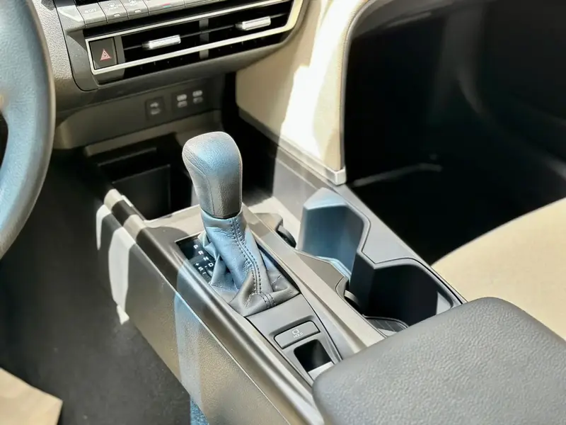 Discover undefined undefined Exterior Interior Images.Find all aspects and details of cars.