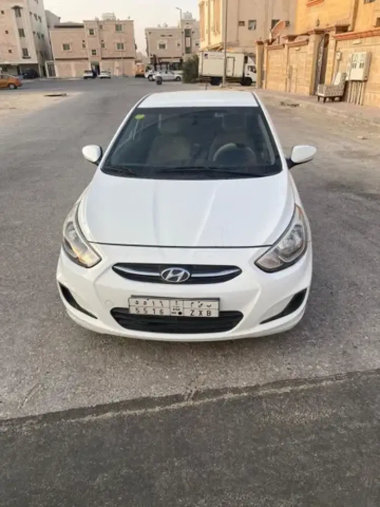 hyundai hyundai-accent image Hyundai Accent 2015