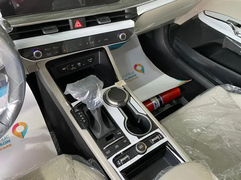 KIA K5 2025