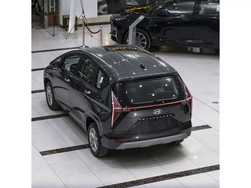 Hyundai Stargazer 2025