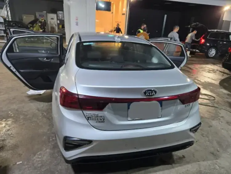kia cerato image Kia Cerato 2021