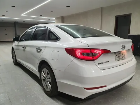 Discover undefined undefined Exterior Interior Images.Find all aspects and details of cars.