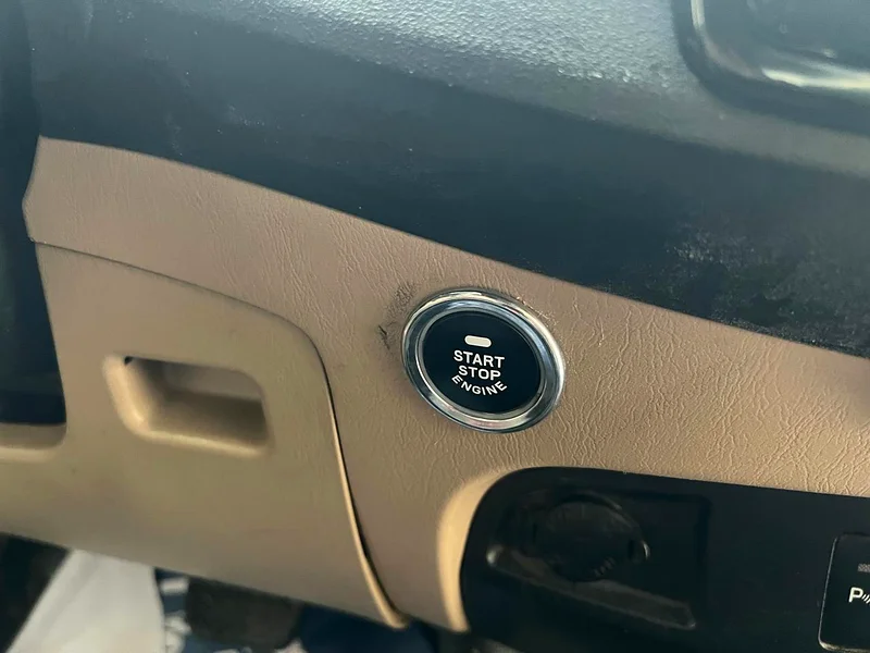 تويوتا فورتونر 2015