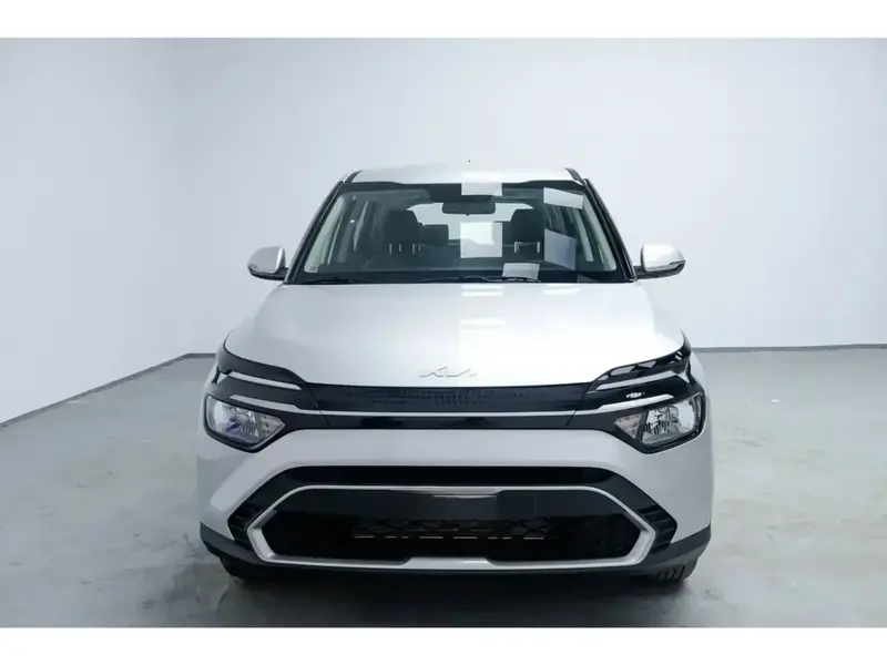 Discover undefined undefined Exterior Interior Images.Find all aspects and details of cars.