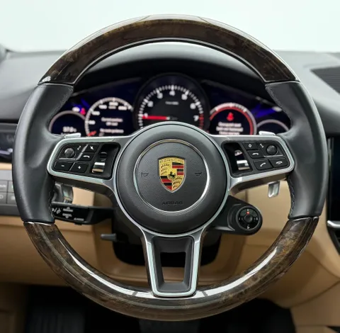 Porsche Cayenne Coupe Base 2022