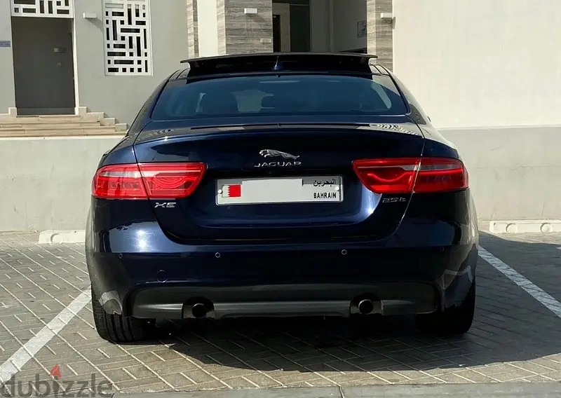 جاكوار XE 2016