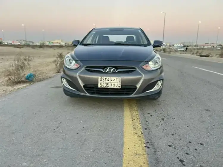 hyundai hyundai-accent image Hyundai Accent 2014