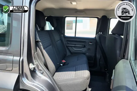 Discover undefined undefined Exterior Interior Images.Find all aspects and details of cars.