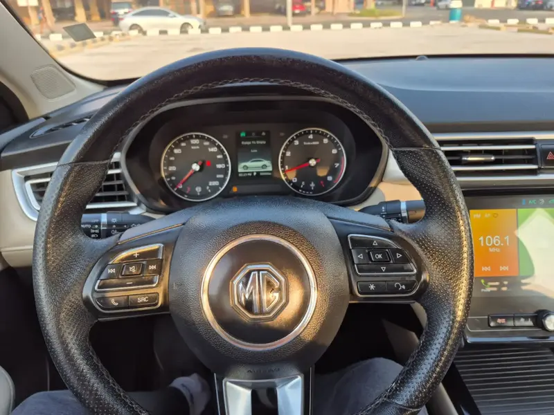 MG 5 2022
