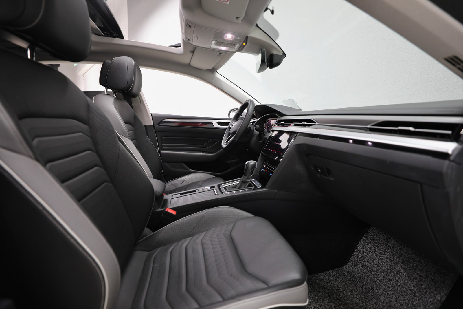 2.0L Diesel | 2 Years Warranty + Free Registration | Easy Finance with Downpayment