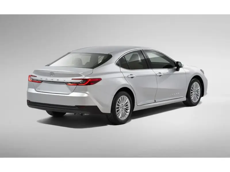 Toyota Camry 2025