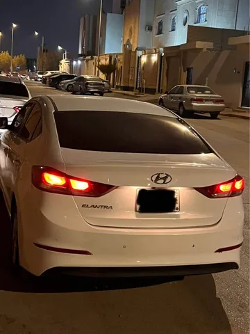 Discover undefined undefined Exterior Interior Images.Find all aspects and details of cars.