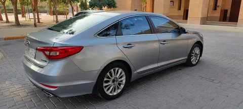 Discover undefined undefined Exterior Interior Images.Find all aspects and details of cars.