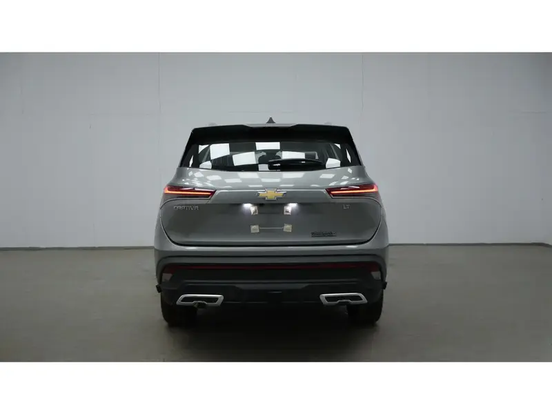 Discover undefined undefined Exterior Interior Images.Find all aspects and details of cars.