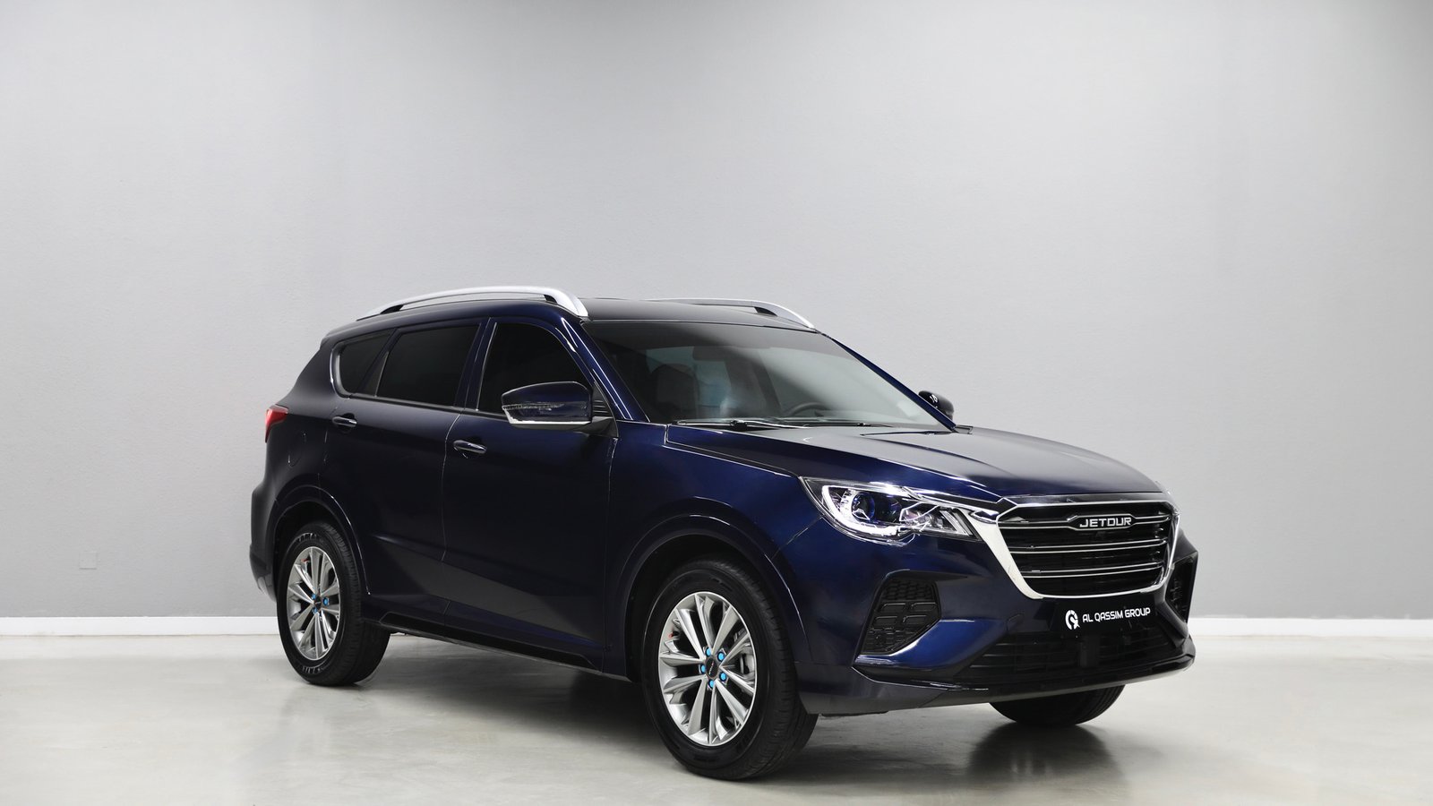 Discover undefined undefined Exterior Interior Images.Find all aspects and details of cars.