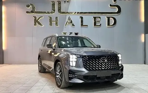 استكشف undefined undefined الصور الخارجية والداخلية. اكتشف جميع جوانب وتفاصيل السيارات.
