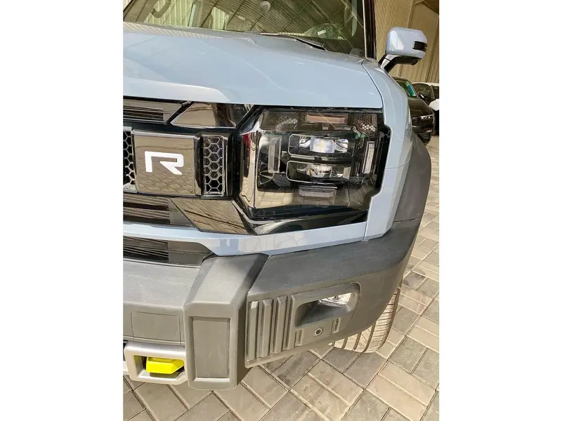 Discover undefined undefined Exterior Interior Images.Find all aspects and details of cars.