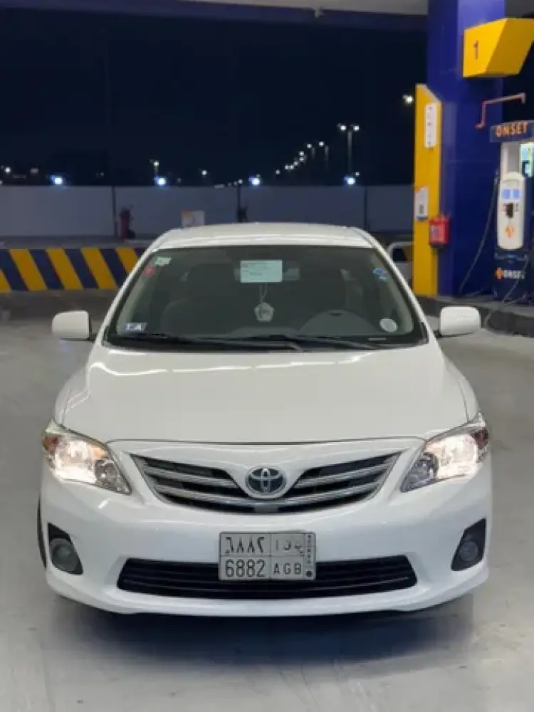 toyota toyota-corolla image Toyota Corolla 2012
