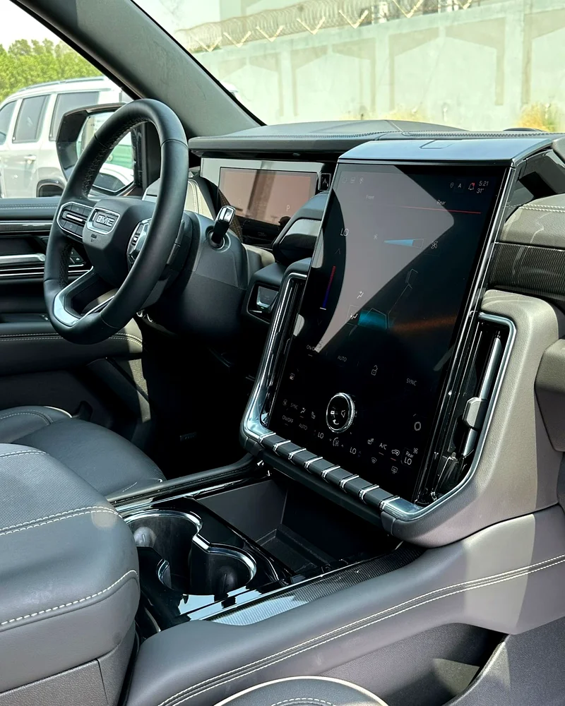 GMC Yukon 2025