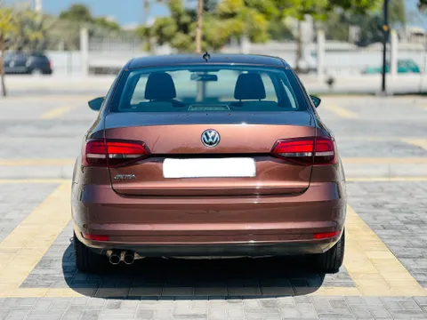 Volkswagen Jetta 2.0L Sedan 2017