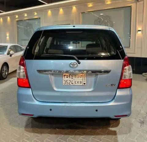 Toyota Innova 2012 الجديد