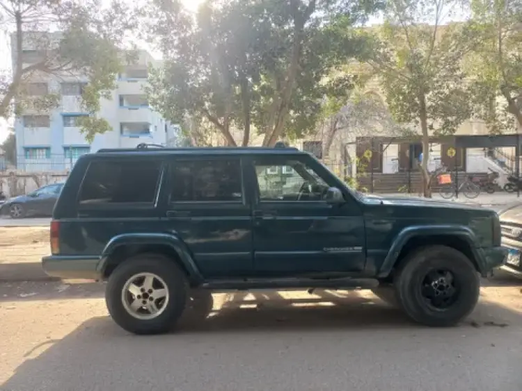 jeep cherokee image Jeep Cherokee 2.4 Limited 1999