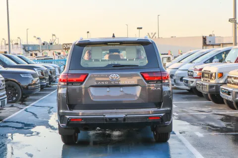 New Toyota Land Cruiser 3.5T GXR 2025