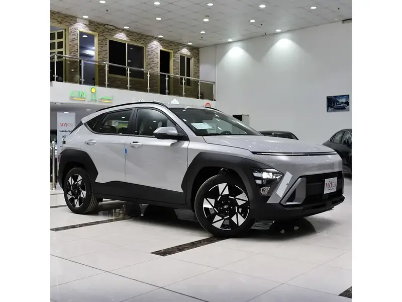 Discover undefined undefined Exterior Interior Images.Find all aspects and details of cars.