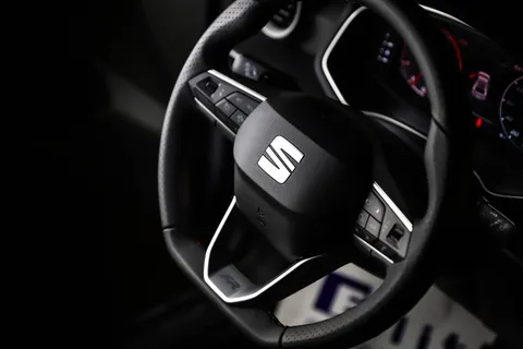 Discover undefined undefined Exterior Interior Images.Find all aspects and details of cars.