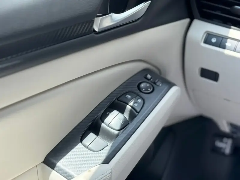 Nissan Altima 2025