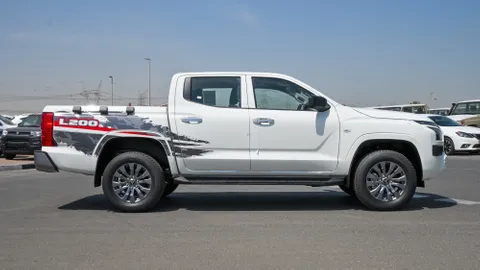New Mitsubishi L200 2.5L Double Cab GLS 4WD 2024
