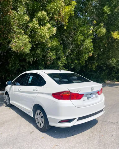 Discover undefined undefined Exterior Interior Images.Find all aspects and details of cars.