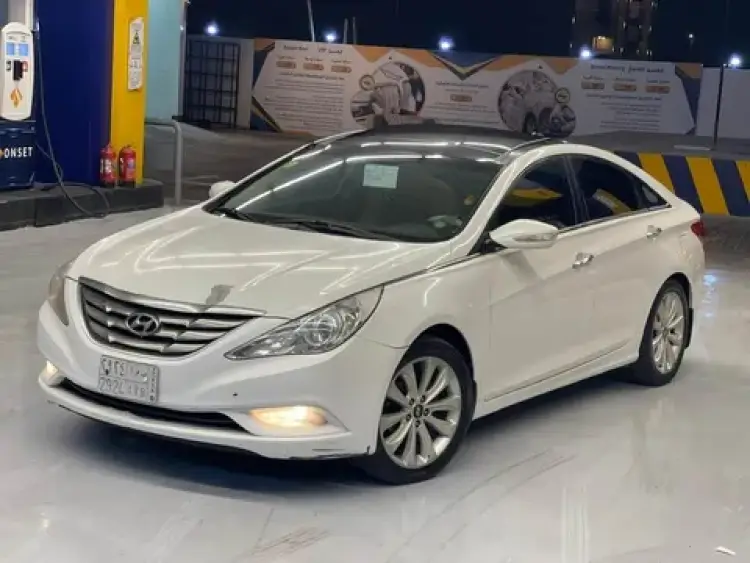 hyundai hyundai-sonata image Hyundai Sonata 2011