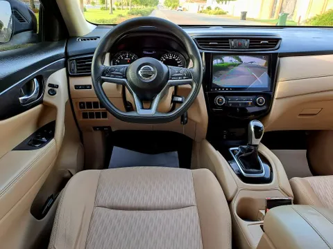 Nissan X-Trail 2.5 S 2WD 2021