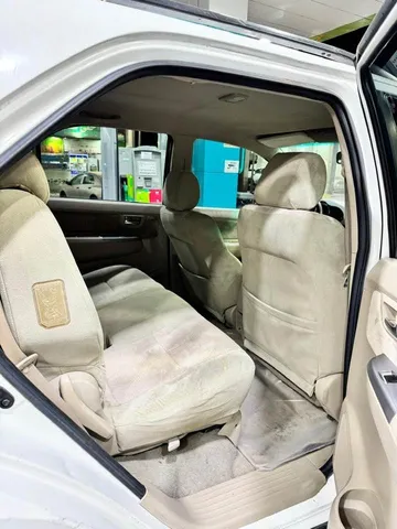 Discover undefined undefined Exterior Interior Images.Find all aspects and details of cars.