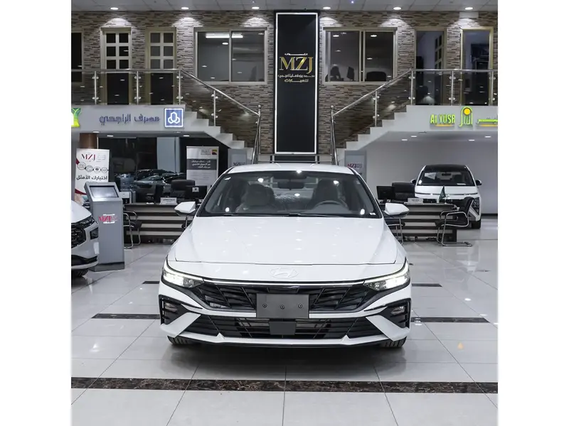 Hyundai Elantra 2025