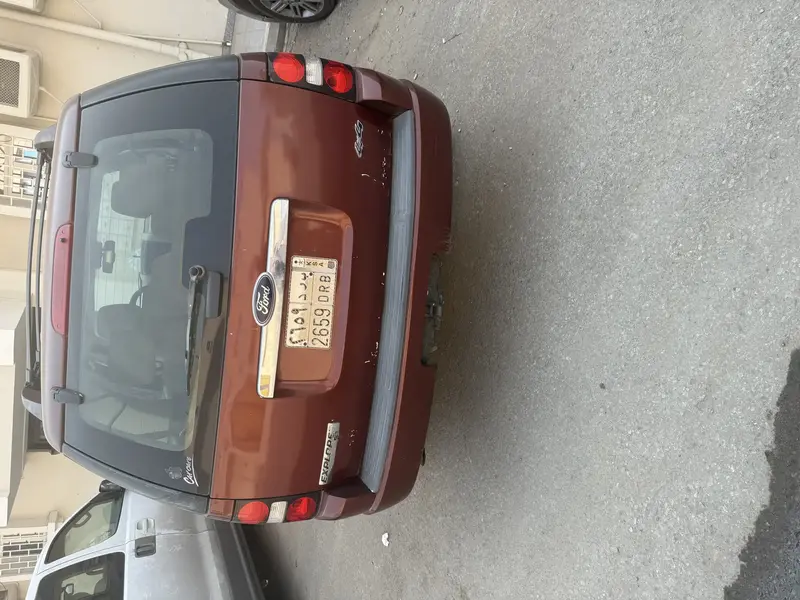 Ford Explorer 2010
